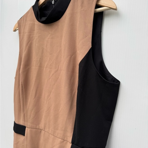 🆕 White House Black Market mock neck Tan and Black Asymmetrical Dress sz 14 NWT - Picture 4 of 12
